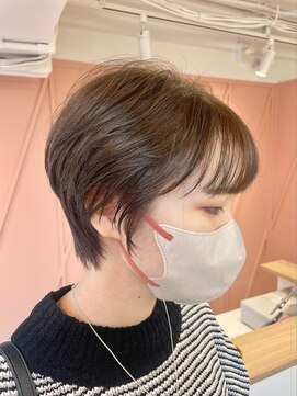 ユニバーストーキョー 池袋東口店(universe tokyo) short×Olive beige