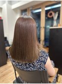 艶髪セミロングストレート