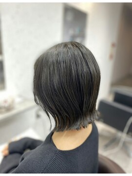 アデプト 北千住店(adept) ★大人ガーリー小顔外ハネボブレイヤー20代30代40代【北千住】