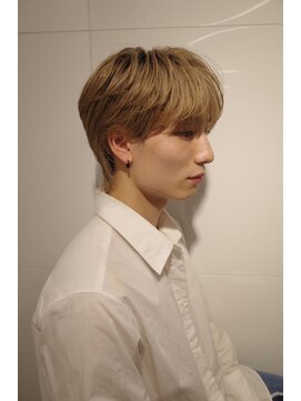 オーシャントーキョー(OCEAN TOKYO) 韓国ヘアカルマパーマカルマバングセンターパート黒髪ウルフ