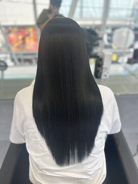 ミニョン(Mi9non) 流行りのブルーブラック