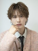 スタイリスト　原田郁哉　【シースルーフェザーパーマ】