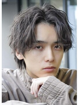 リップス 横浜(LIPPS) 緩め縦落ちツイストスパイラ