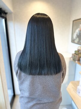 ブルーブラック