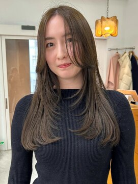 オーリーエトワ 御器所(oorry.etwa) 透明感オリーブベージュレイヤーカット　２０代