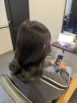 シウ(shiwu) オリーブグレージュ