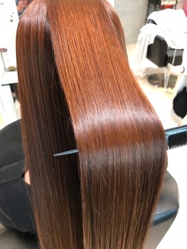 カットインシャイ 心斎橋店(Cut-in Shy) 髪質改善ストレートスタイル