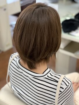 デイズヘアー アネックス店 大人っぽさを簡単に！ショートレイヤースタイル