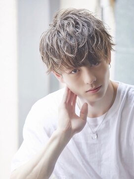 ツーダブルバイフィフス 西梅田店(WW.. by fifth) 【メンズサロンドットオオサカ/梅田/JR大阪/西梅田/北新地】