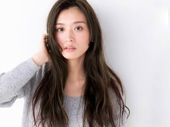 ベベ 合志店(BEBE)の写真/【オーガニックカラー専門店/カラー+Tr⇒¥2750～】オーガニック×ダメージレスで艶感たっぷりのカラーに♪