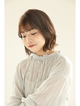 エクリ シセイドウ 麻布十番店(equri×SHISEIDO) 【麻布十番】外はねボブ