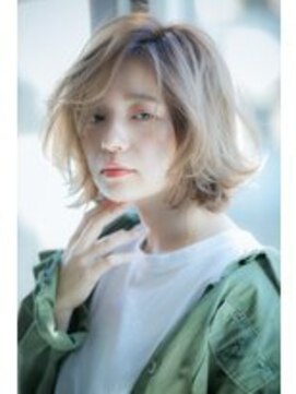 クシュ 所沢西口プロぺ通り(kusyu... ) ペールベージュセクションカラーグラデーションカラー外ハネボブ