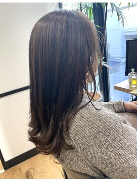 リアントウキョウ(Lian.Tokyo) （中目黒徒歩1分）柔らかい印象と小顔に見える顔周りカット