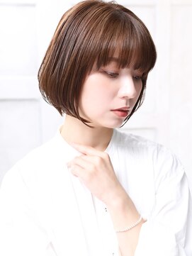 クラッチ 博多(CLUTCH) 大人可愛い小顔美髪ツヤ髪30代40代クールショート髪質改善A3