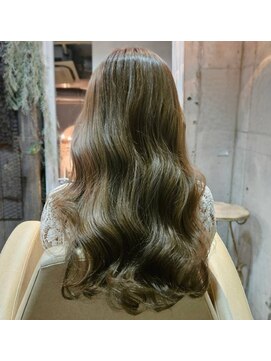 フルーヴ(Fleuve) 透明感ケアブリーチ☆ロングヘア