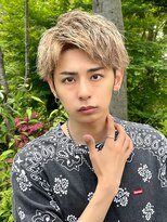 アーリー(Ali'i)&nbsp;ブリーチパーマ束感アップバングショートツーブロックマッシュ