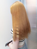 フィッツコア(FITS CORE)&nbsp;黒染め履歴からブロンドベージュ