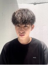 『縦落ちツイストスパイラルパーマ』