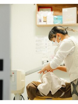 キャラバン(caravan)の写真/個室でのレディースシェービングは女性理容師が担当☆ブライダルシェービングはドレスに合わせ丁寧に施術◎