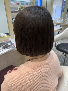 アッシュ 仙川店(Ash) 30代40代50代ふんわり前髪ありボブ黒髪ボブ小顔ワンレンボブ