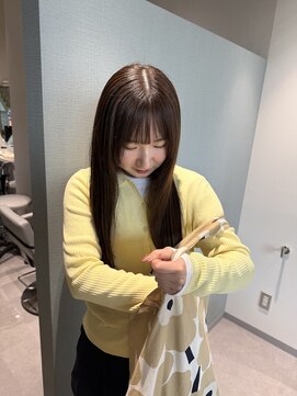 アム(amu) ブラウンカラー/ベージュカラー/ブリーチなしカラー/透明感