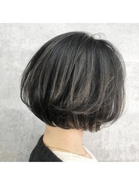グランジュテ ヘアアンドスパ 真砂(GRAND JETE) 【内藤】ハイライトショートボブ