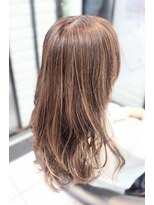 ヘアースタジオ ジェイワン(hair studio J ONE)&nbsp;30代40代50代60代ナチュラルベージュ　ブリーチオン白髪ぼかし