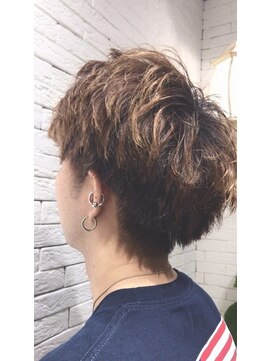 ルーチェココ(Lu'ce coco) ツーブロックソフトスパイラルパーマ