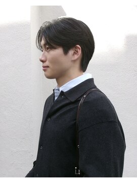 ヒントステーション(HINTSTATION) 〈浅草 半個室〉 センターパート/ナチュラル