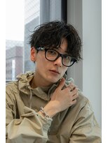 ロウ 銀座(RAW)&nbsp;ツイスト　センターパート　メンズカット　銀座