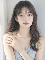 グランツ(GLANZ)&nbsp;柔らかベージュとニュアンスレイヤーのこなれロング