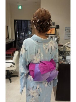 フラワー 栄(Flower)の写真/【栄】浴衣レンタル＆ヘアセット着付け予約受付中！着崩れしにくい長年の技術◎和装/洋装/振袖/訪問着/袴