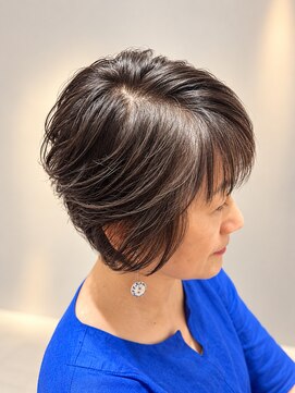 トランスサロン 吉祥寺(TRANS SALON) サイド長めバング×白髪ミックスショート