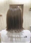 伸ばしかけミディアムヘア