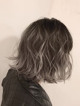 エリス キョウバシ(Eliss) 【冬カラー】Eliss kyobashiホワイティグレージュバレイヤージュ