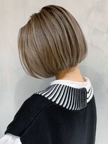 アイティーバイアルバム 下北沢店(IT by ALBUM)&nbsp;アッシュベージュボブ_アースカラーくびれヘアツートン_ba378162