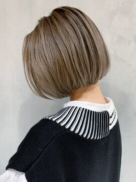 アイティーバイアルバム 下北沢店(IT by ALBUM) アッシュベージュボブ_アースカラーくびれヘアツートン_ba378162