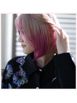 ヴェチカ 京橋店(Vechika) レイヤーボブ/ミディアムウルフ/ハイトーン