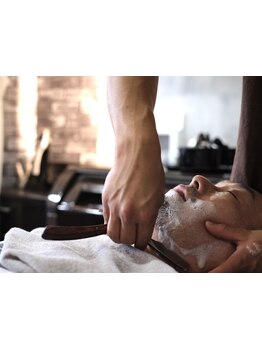 【好印象×BARBER】シェーヴィング付きメニューで身だしなみもスタイルづくりもお任せ【寝屋川/理容室】 