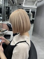 ジエクト カナウ(The Ect canow)&nbsp;ブロンドベージュ/ホワイトブロンド/ぱつっとボブ