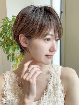 アンバー 池袋(amber) 前髪深めのくびれショート