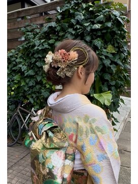 リサヘアーデザイン(RISA HAIR DESIGN) 天神／大名／赤坂　成人式ヘア