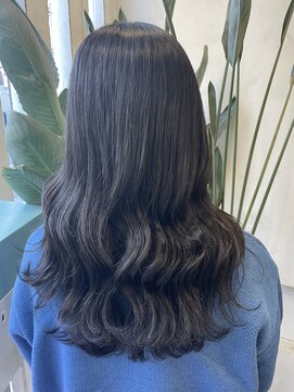 アン ブリーチ(UN BLEACH) 暗めアッシュグレージュカラー♪