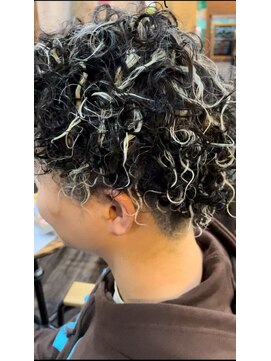 プラメーラ(PRAMEERA) メッシュキャップ抜きっぱなしハイライト