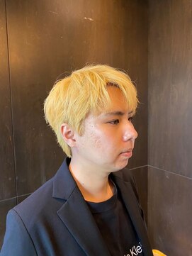 エクファ ヘア リゾート 大津 瀬田店(ex-fa hair resort) イメチェン/ホワイトブロンド/外ハネボブ/美髪/大津/瀬田