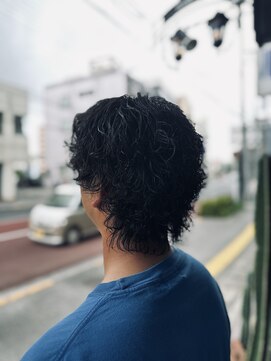 カットインシャンゼ 崇元寺店 スパーラルパーマ