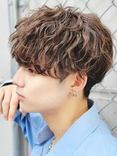《*横浜西口エリアのHOTPEPPERBeautyランキングでも上位*》 elimaが作るメンズパーマヘアが人気の理由とは?
