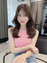 フォンズ(FONS)&nbsp;透明感グレージュカラー/ロングレイヤー/韓国くびれヘア/表参道