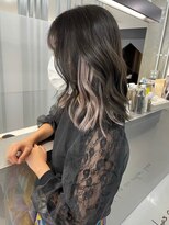 キング 高槻(K!ng)&nbsp;ハイライトカラーミルクティーベージュレイヤーカット