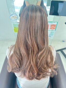 スリーヘアーデザインズ(Three Hair Designs) a
